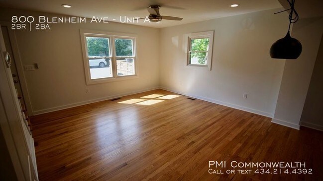 Building Photo - 2 Bed / 1.5 Bath Recently Remodeled