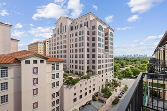 Building Photo - 55 Merrick Way