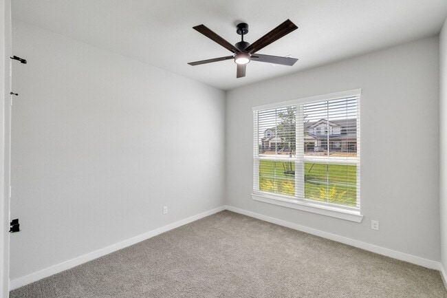 Building Photo - AVAILABLE NOW! NEW LUXURIOUS DUPLEX LOCATED ON 1-ACRE LOT IN MIDLOTHIAN, TX!