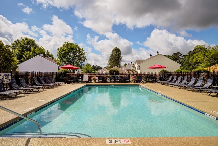 Ashmore Bridge Estates Apartment Homes 423 W Butler Rd Mauldin SC 29662 Apartment Finder