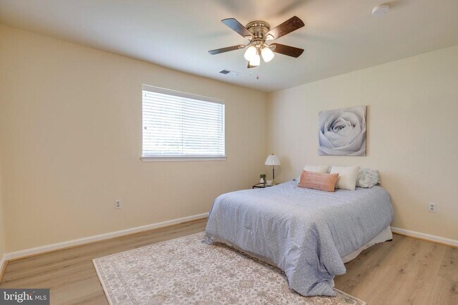 Building Photo - 11180 Rienzi Pl
