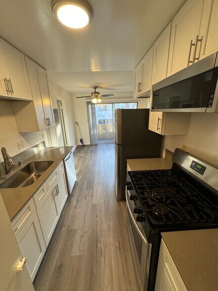 Building Photo - 3725 Glendon Ave