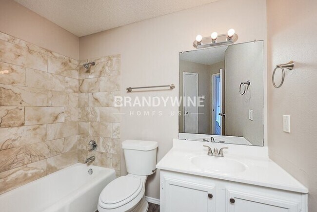 Building Photo - 926 Gable Ave