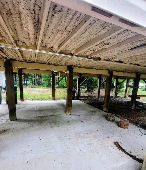 Building Photo - 3088 Log Cabin Ln
