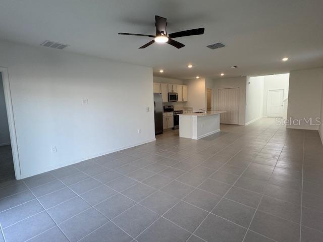 Building Photo - 3071 Totem Rd