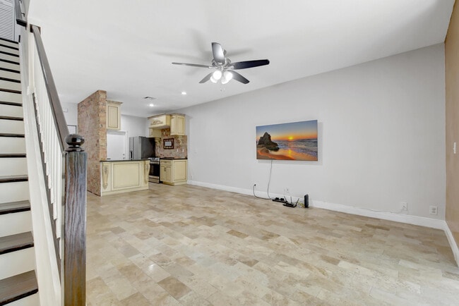 Building Photo - 6306 Crescent Lake Way