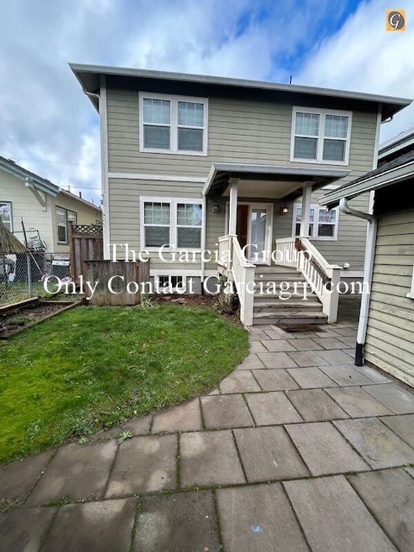 Building Photo - 4720 NE 26th Ave