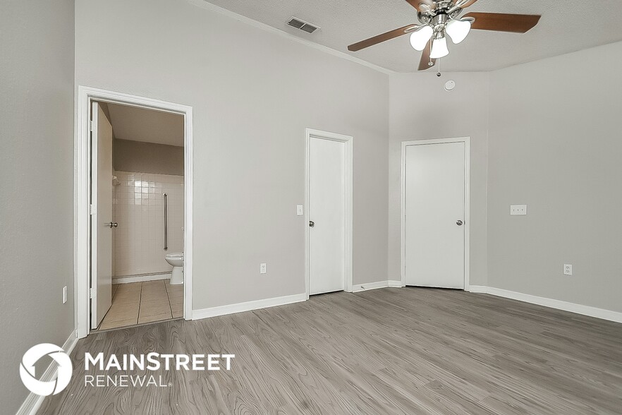 Building Photo - 3736 Imperial Dr