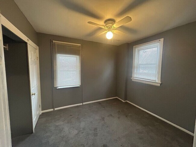 Building Photo - 3808 Kenker Pl