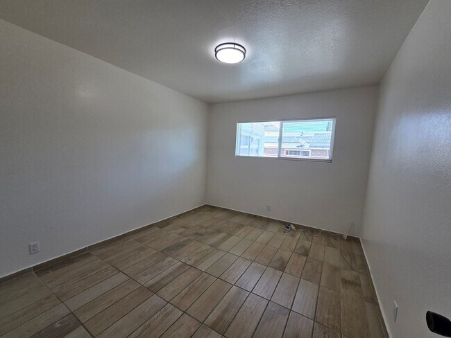 Building Photo - 1415 Boyden Ave