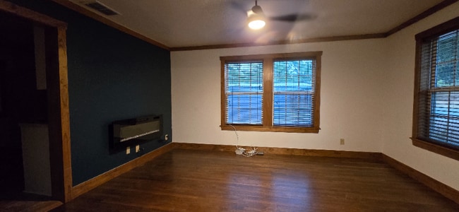 Building Photo - 178 Woodcrest St