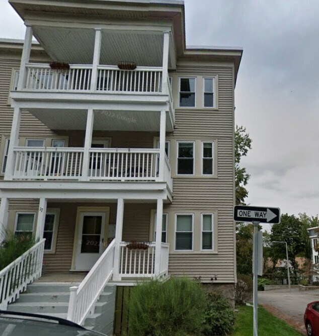 Building Photo - 17 Wachusett St