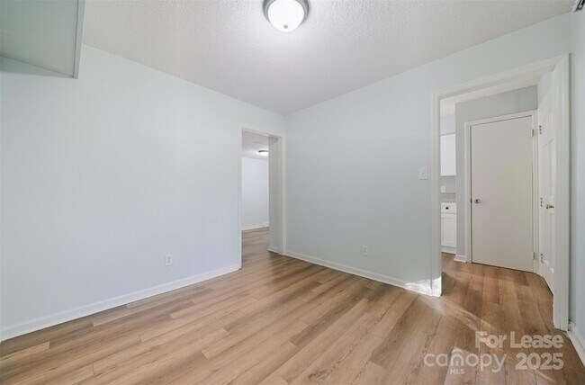 Building Photo - 824 6th St NW