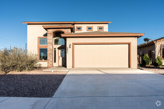 Building Photo - 5824 Bywood St
