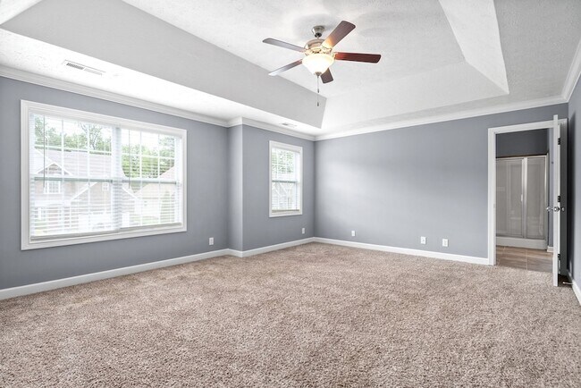 Building Photo - 3755 Windmill Dr