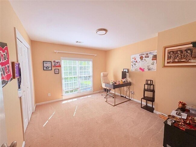 Building Photo - 5480 Ashewoode Downs Dr