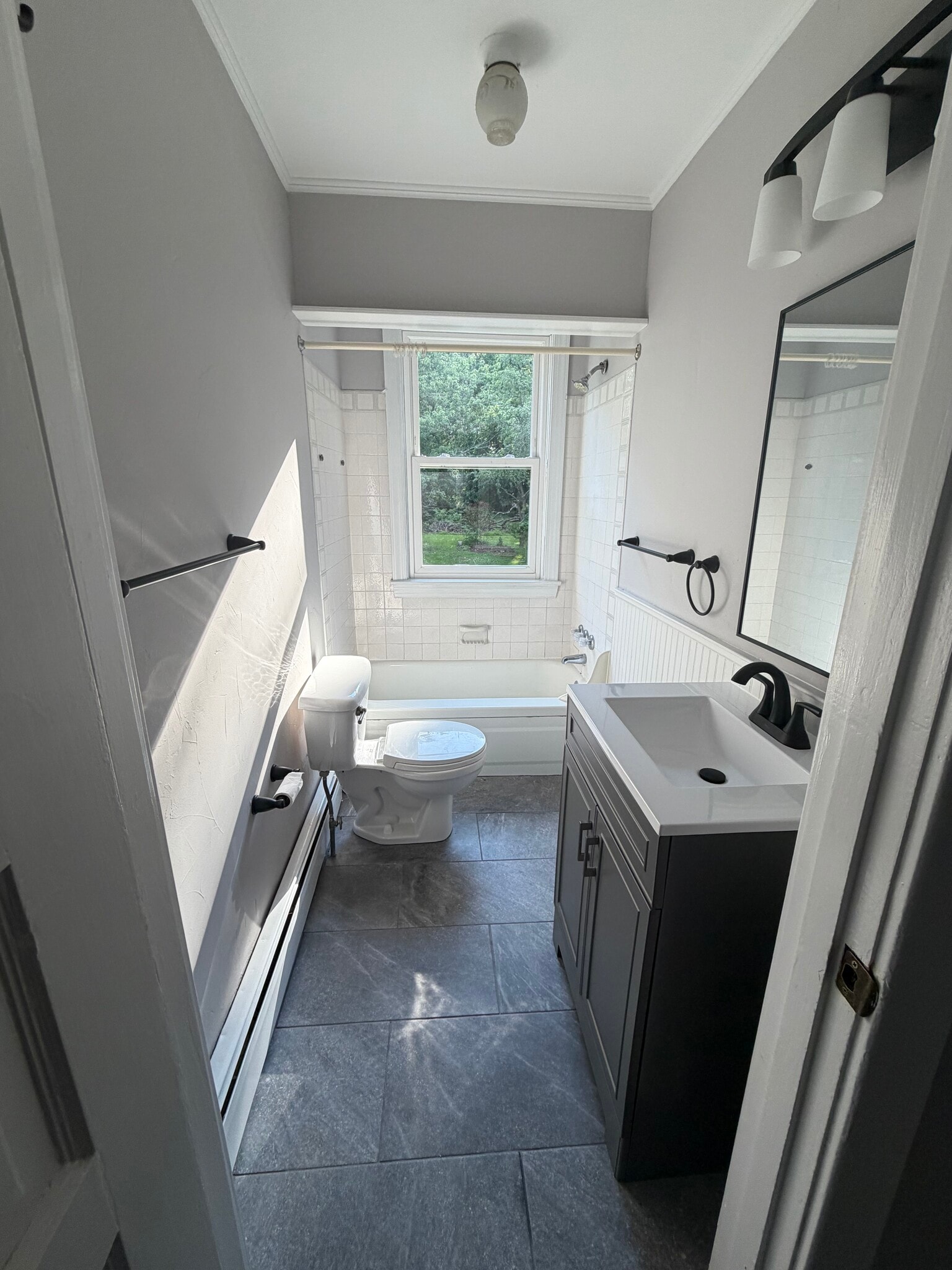 Updated Bathroom - 136 N Green St