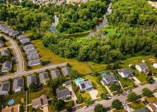 Property to Left of the Pool - 236 Crabapple Ln