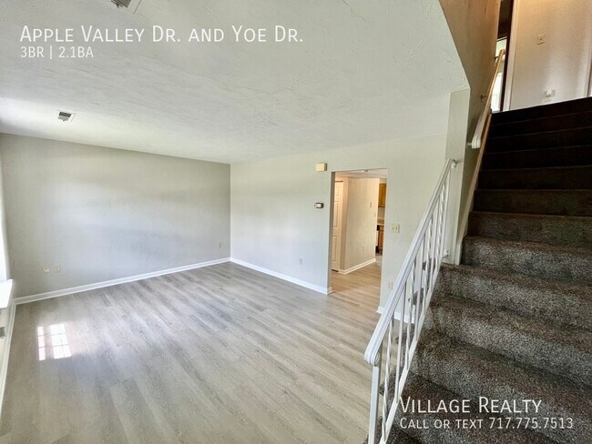 Building Photo - 914 Apple Valley Dr
