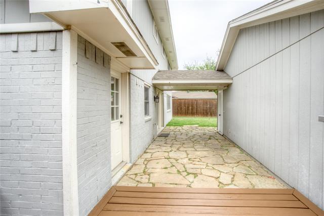 Building Photo - 3112 Kingston Dr