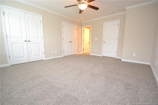 Building Photo - 327 Dove Cottage Ln