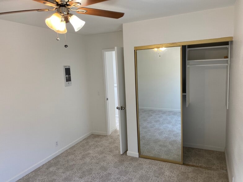 Building Photo - 8442 Via Sonoma