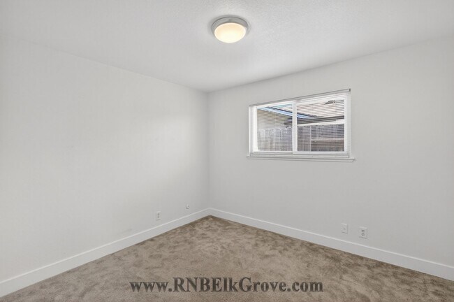 Building Photo - 6844 Sandrock Way