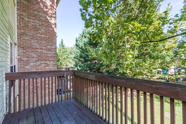 Building Photo - 11906 Shagbark Dr
