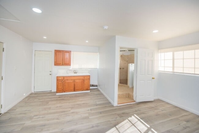 Building Photo - Remodeled Home