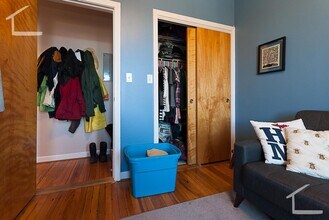 Building Photo - Charming 1 Bedroom-No Broker Fee