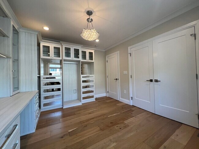 Building Photo - 23 Winslow Rd