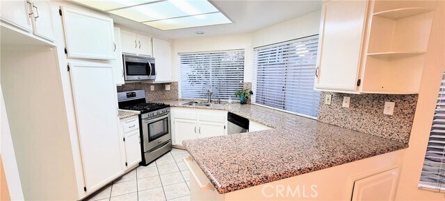 Building Photo - 14644 Bella Courte