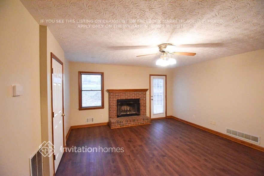 Building Photo - 164 Jans Meadows