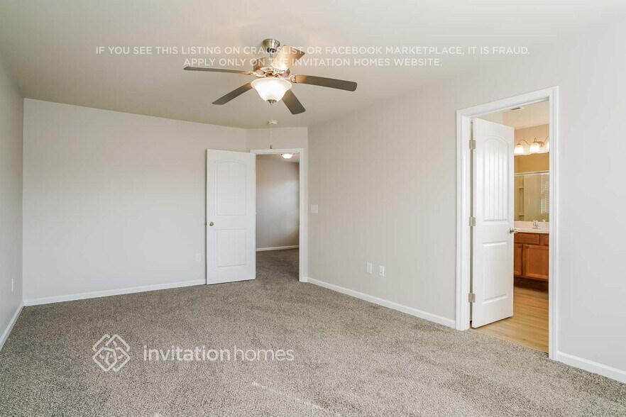 Building Photo - 7808 Weathered Oak Way