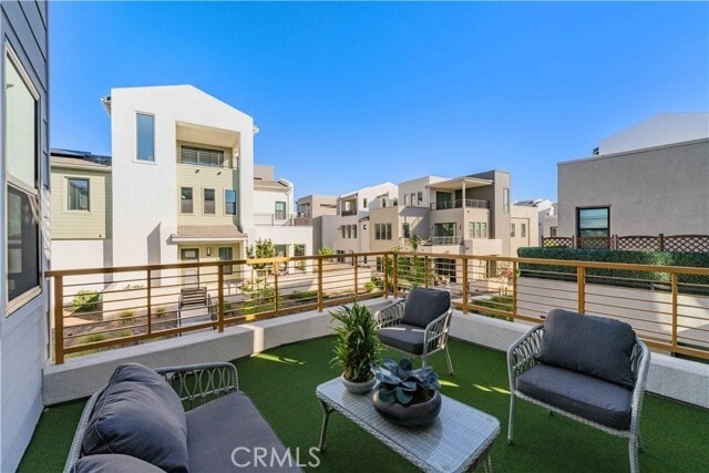 Building Photo - 120 Yugen