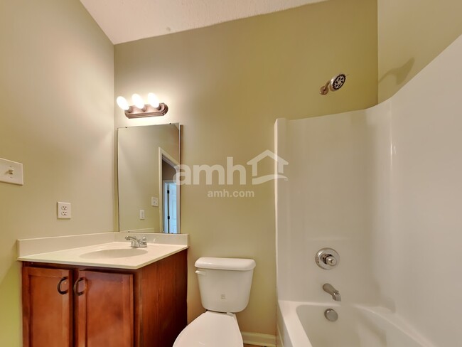 Building Photo - 4607 Orange Tulip Dr