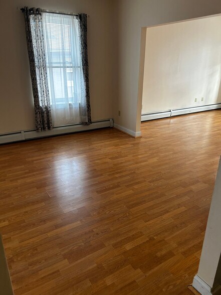 Building Photo - 29B Edgewood St