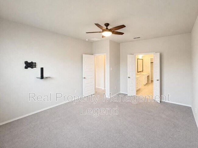 Building Photo - 5601 Portola Ln