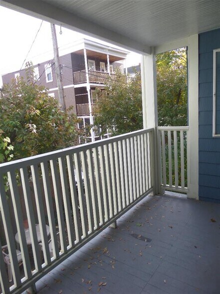 Building Photo - 20R Reed St