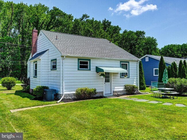 Building Photo - 7611 Sparrows Point Blvd