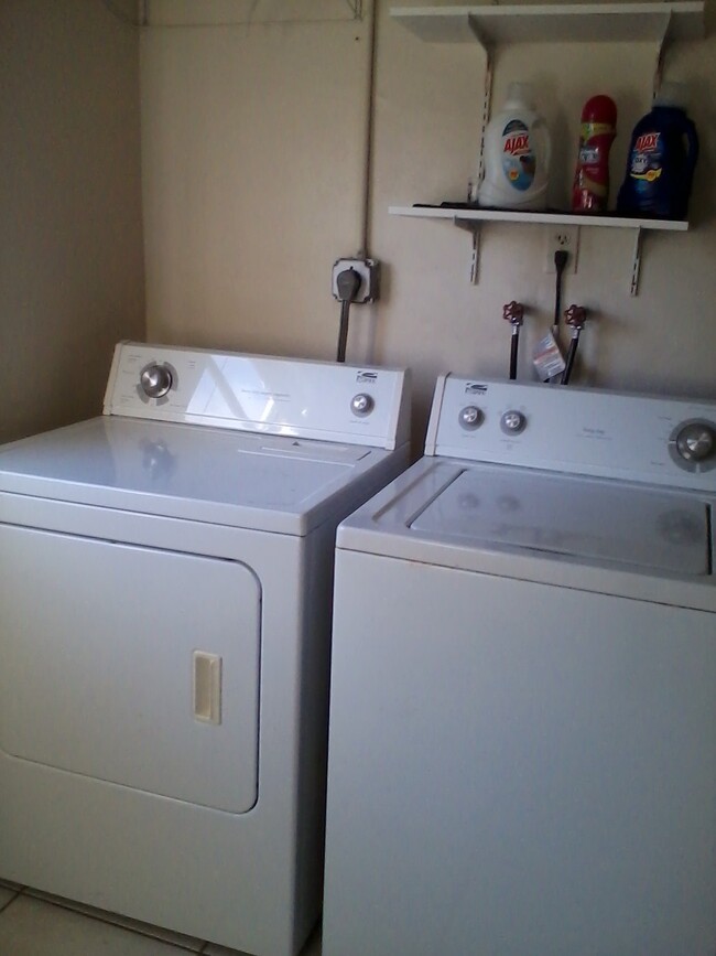 Laundry Room - 18563 SW 93rd Pl