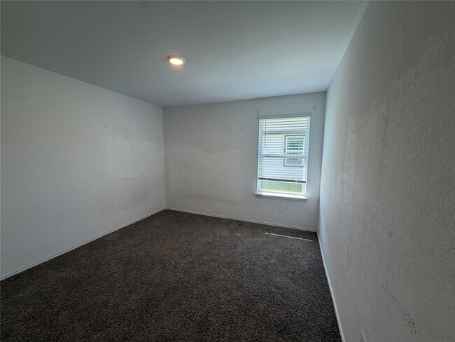 Building Photo - 7419 Audubon Russet Dr