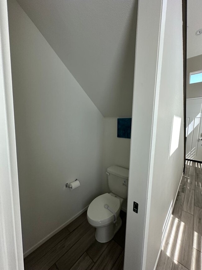 Building Photo - 30596 Ticonderoga Ct