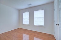 Building Photo - 1226 Rabbs Crossing