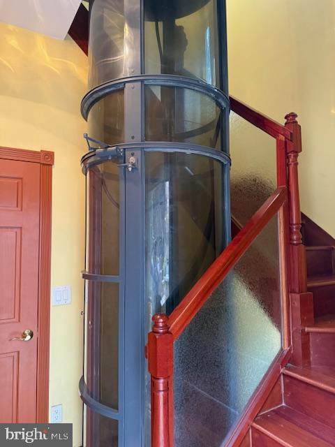 Building Photo - 12330 Potomac View Rd