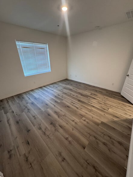 Building Photo - 5018 Anaconda Ave