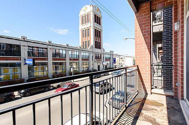Building Photo - 2841 N Pulaski Rd