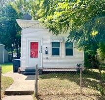 Building Photo - 2536 Saint Cecilia St