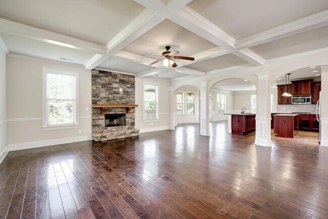 Building Photo - 542 Oconee Cir
