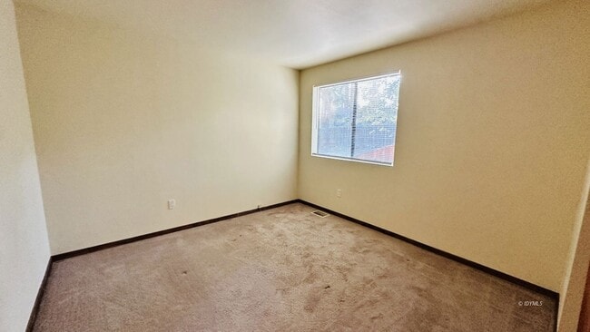 Building Photo - 54315 Pine Crest Ave
